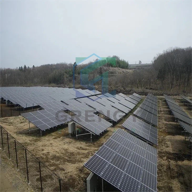 Solar panel mounting rails structure Solar panel mounting rails structure