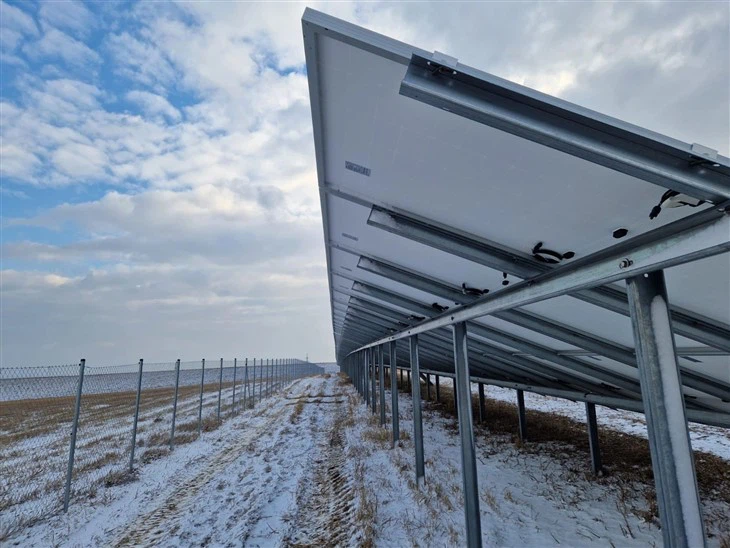 Ground-Mount System With Ramming Pile Foundations best