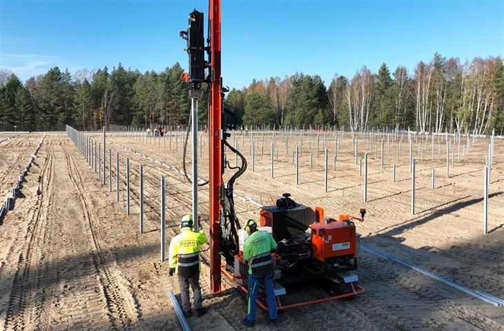 Heavy-Duty Rammed C&U Steel Piles For Solar Farm Foundations factory