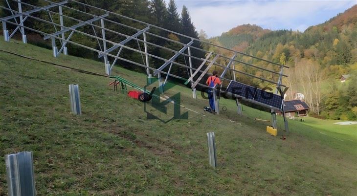 Heavy-Duty Rammed C&U Steel Piles For Solar Farm Foundations factory