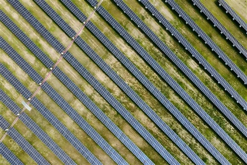 Global Solar Additions Reached 664 GW in 2025