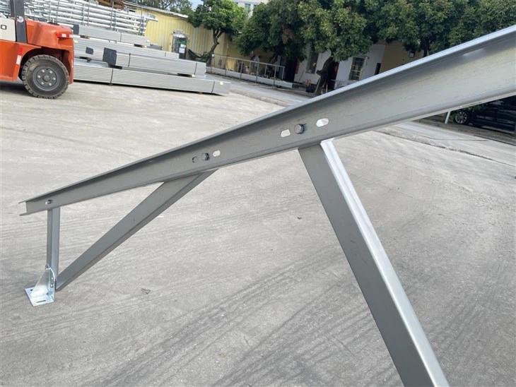ZAM Steel Ground Mounting System For Large-Scale Solar Farm high quality